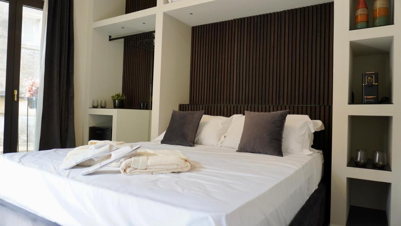 Vicolo San Gaetano -Luxury Rooms- Катания Экстерьер фото