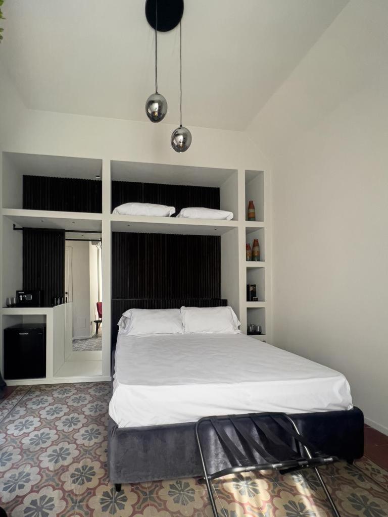 Vicolo San Gaetano -Luxury Rooms- Катания Экстерьер фото