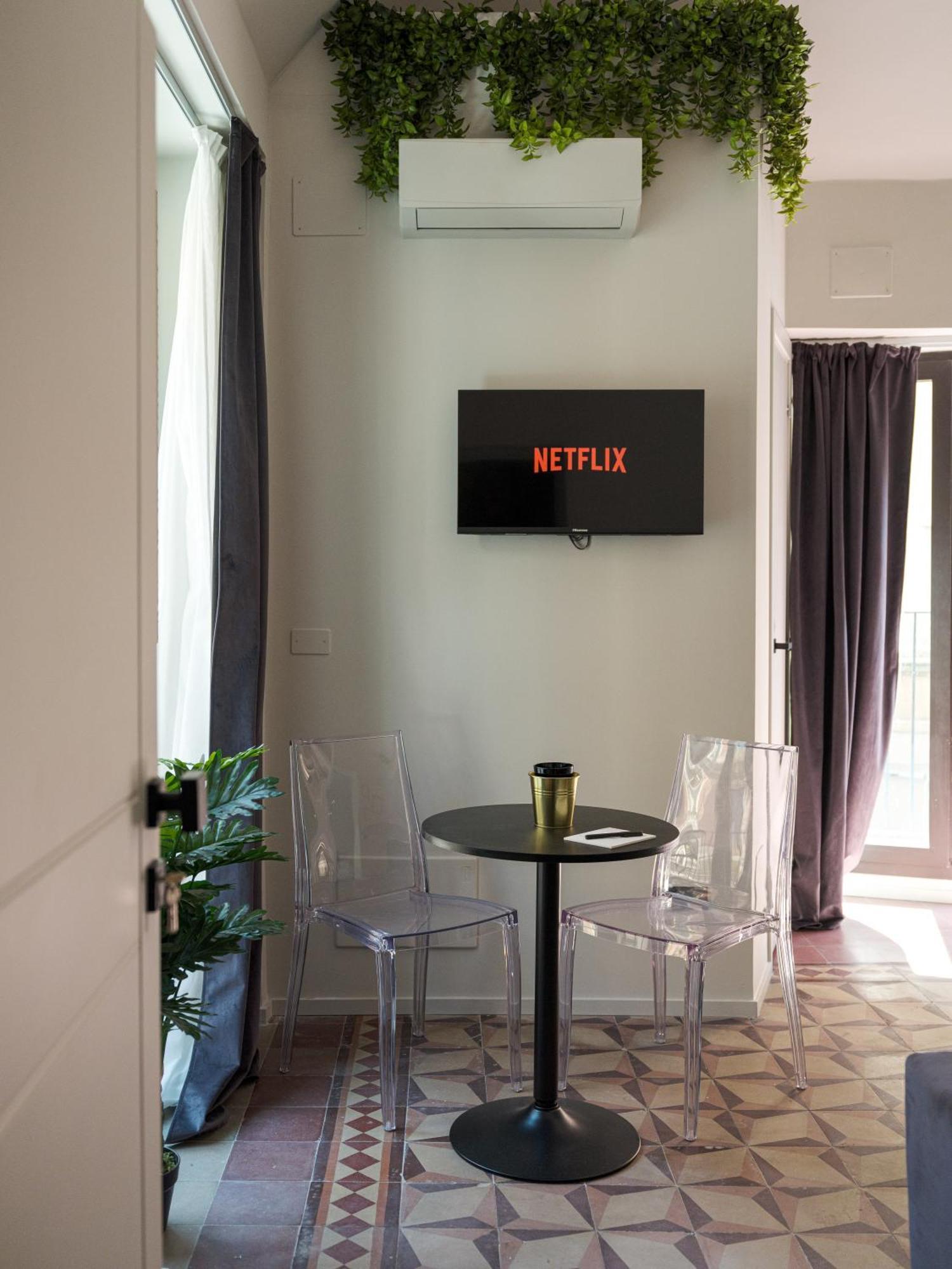 Vicolo San Gaetano -Luxury Rooms- Катания Экстерьер фото