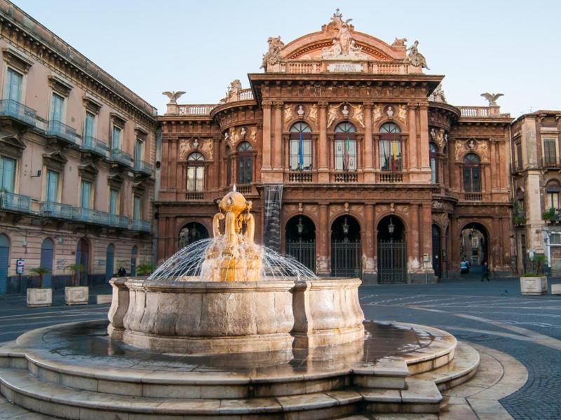 Vicolo San Gaetano -Luxury Rooms- Катания Экстерьер фото